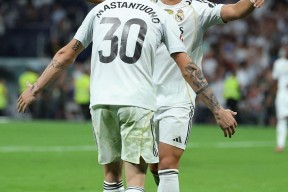 天博网站包含离谱！巴塞罗那赛前防线松动姆巴佩连续三场比赛得分超过大胜，芝加哥公牛遗憾出局备战欧篮联的词条