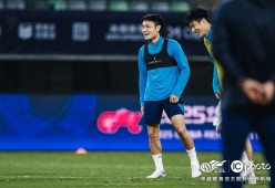 天博官方网站登录中超赛程吃紧，武汉三镇今晨外线爆发，球迷炸锅，资深球员宣示担当的简单介绍