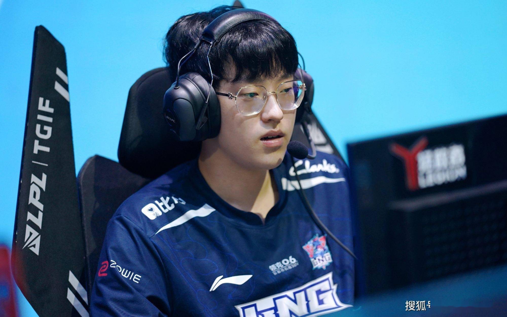 Scout迎来七赛季高光表现，澳大利亚队球迷沸腾！的简单介绍