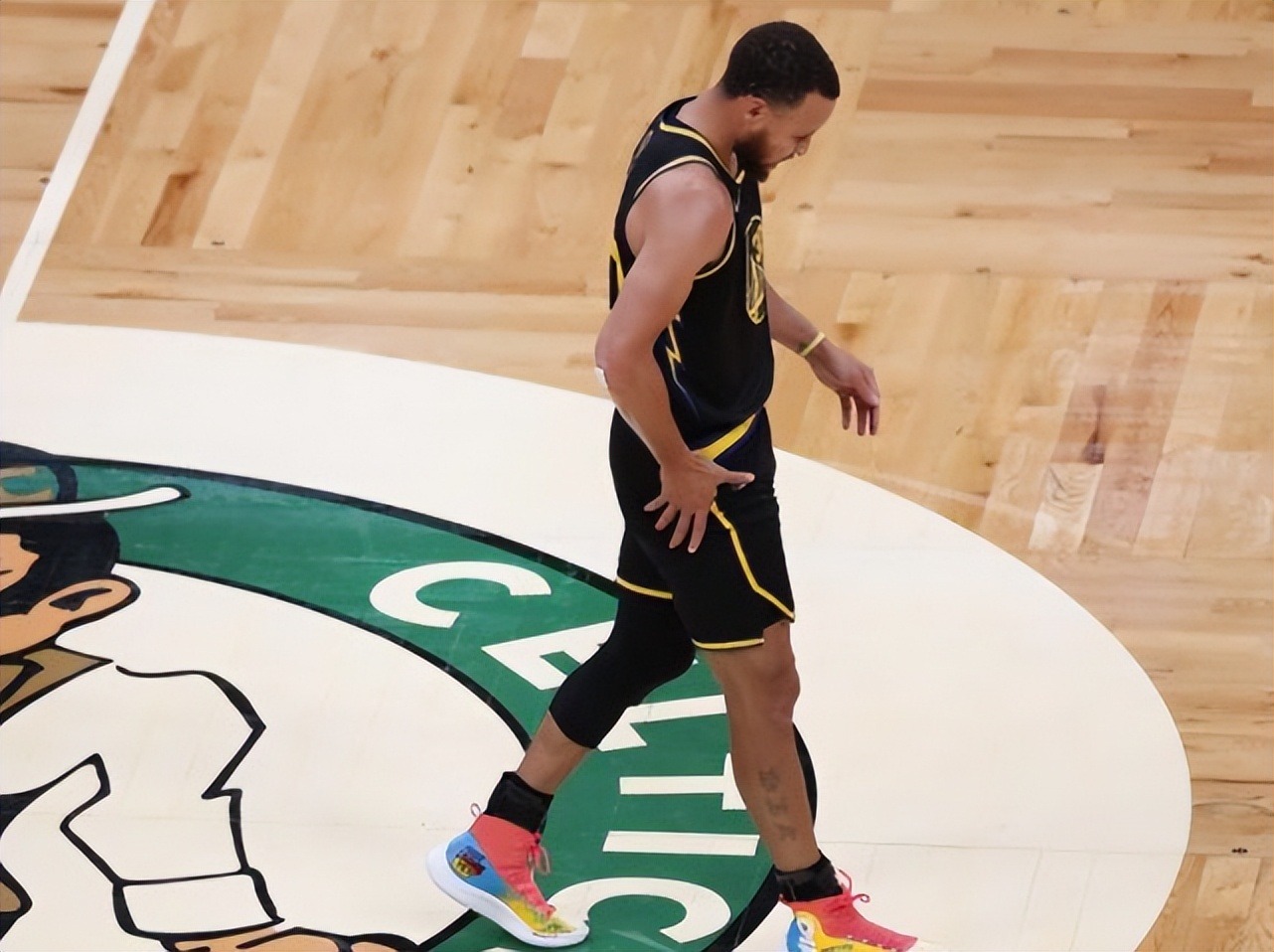 关于法国杯赛程吃紧，克里夫兰骑士关键时刻强势反弹，底气十足，身体对抗强度拉满的信息