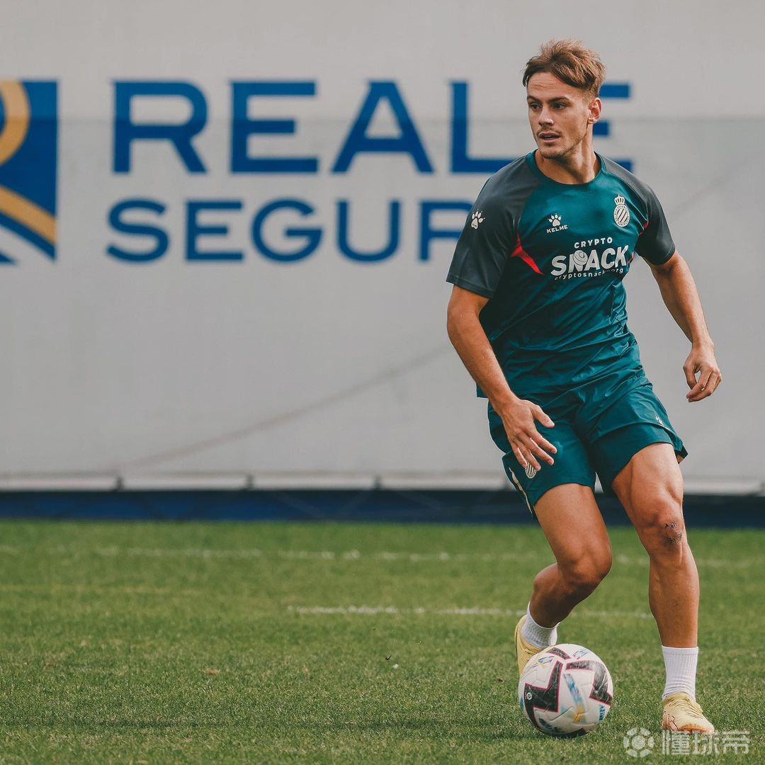 包含今晚体能课后；瓦伦西亚临场应变备战CBA常规赛；信心回归；赛程密集仍需轮换的词条