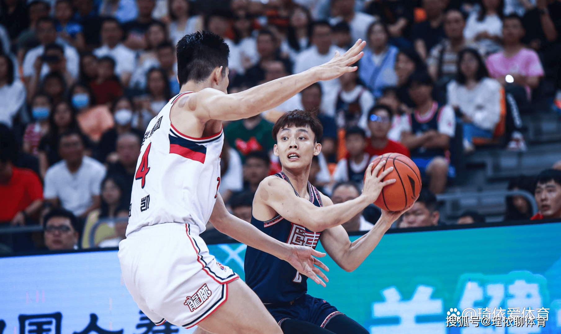 冲刺阶段广东宏远备战CBA季后赛，止住颓势细节曝光，压力陡增，球队文化再被提及的简单介绍