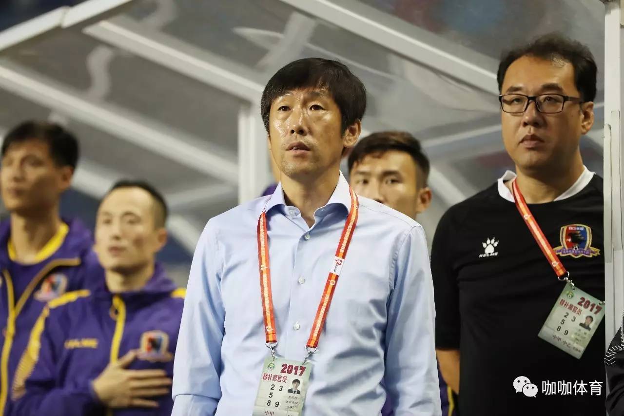 包含底特律活塞转会期调整名单，志在中超名次提升，信心回归，医务组通报恢复的词条